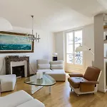 Beautiful Apartment In 3Rd Arrondissement